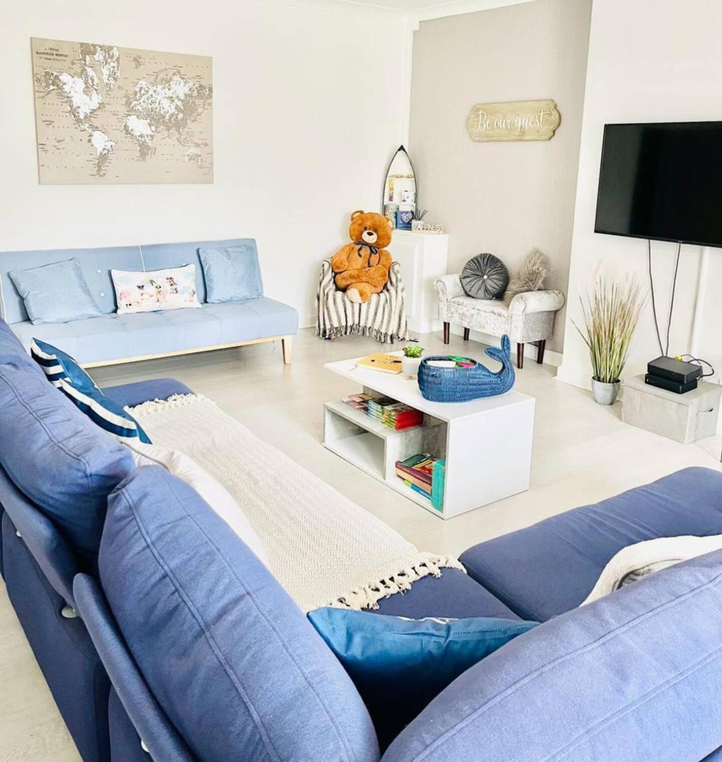 Stunning 3 Double Bedroom Beach Front Apartment Portsmouth Exterior foto